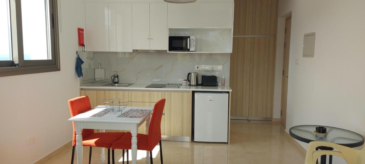 Harmony Seaview Apartments Paphos 外观 照片